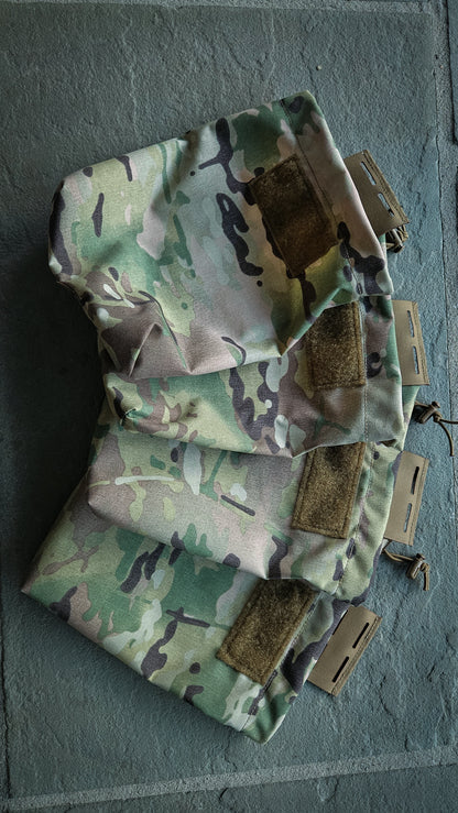 Stowable Dump Pouch