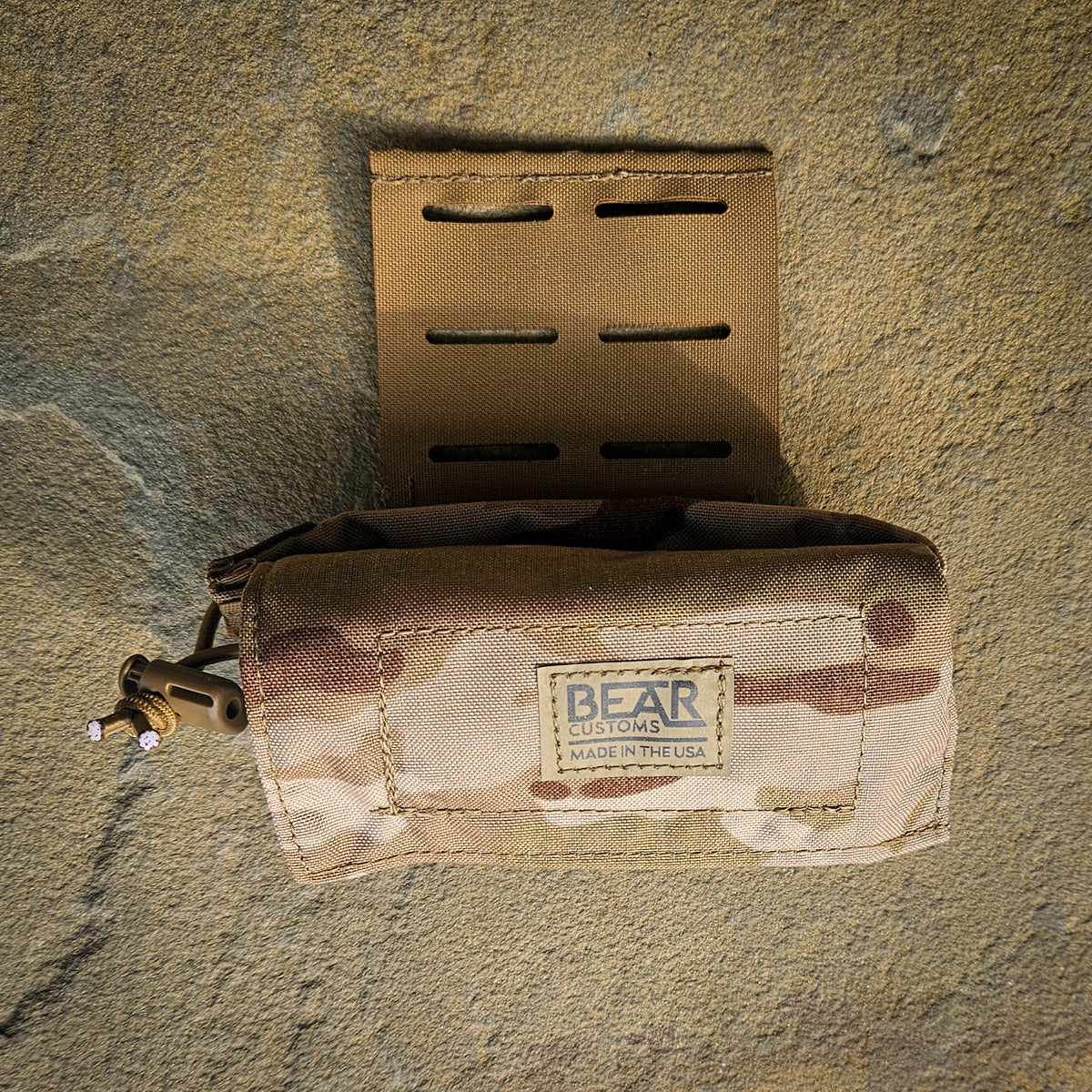 Stowable Dump Pouch